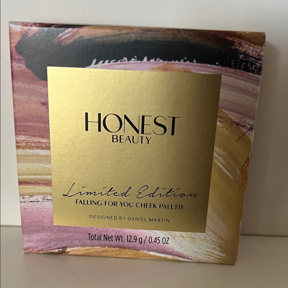 Honest Beauty Limited Edition Cheek Palette - Smitten